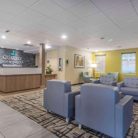 Quality Inn & Suites Downtown Windsor Eksteriør bilde
