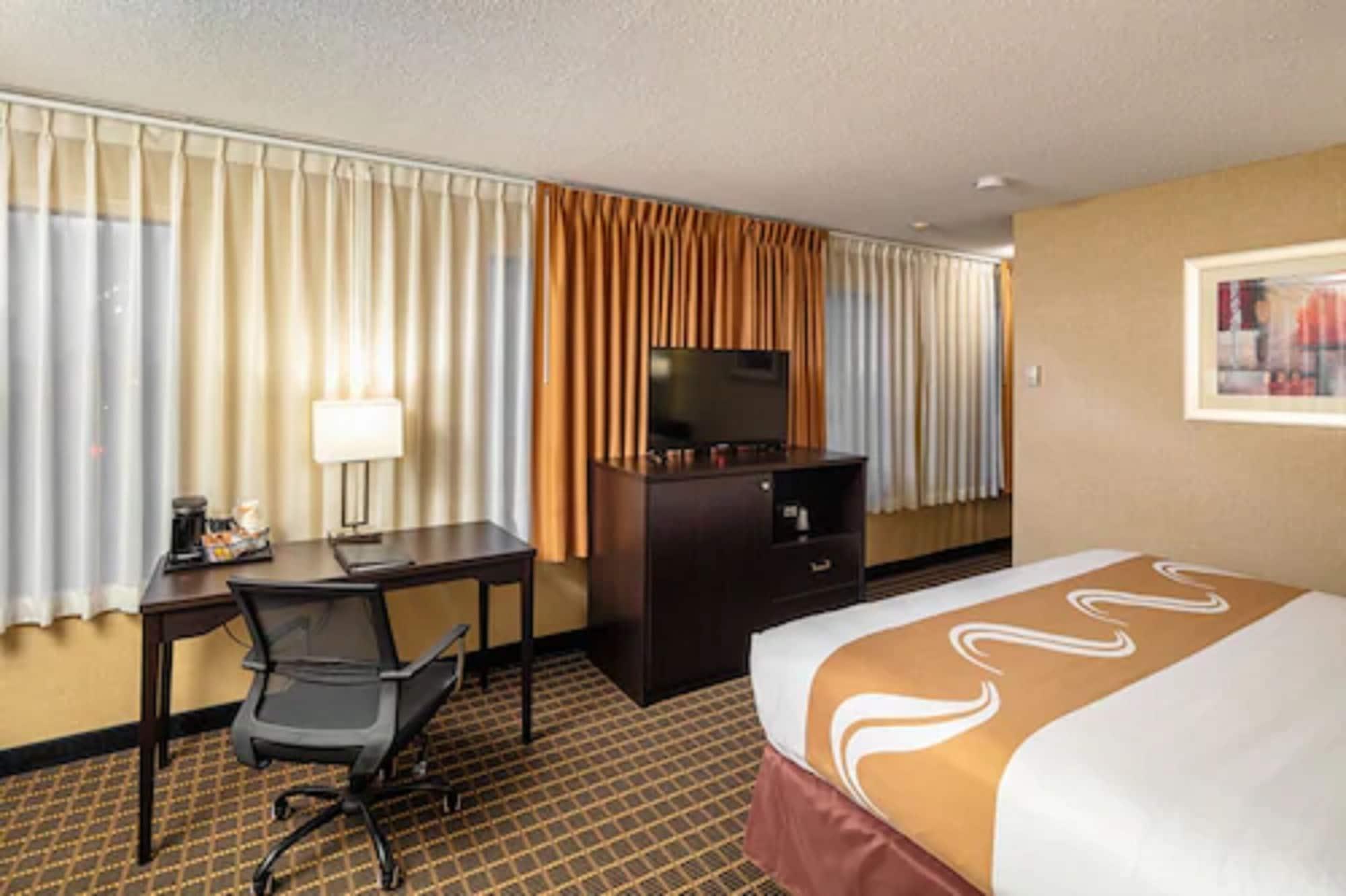 Quality Inn & Suites Downtown Windsor Eksteriør bilde