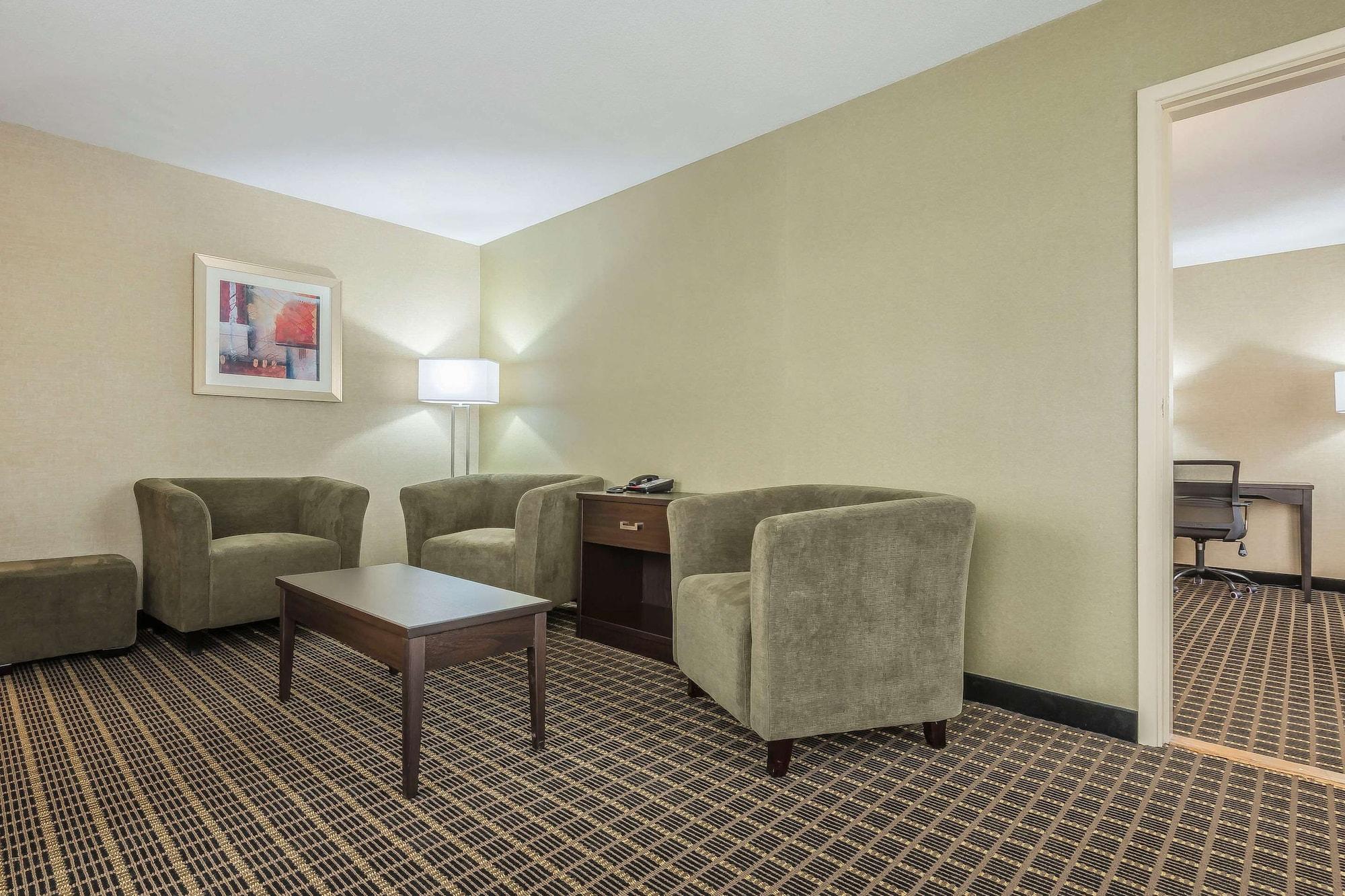 Quality Inn & Suites Downtown Windsor Eksteriør bilde